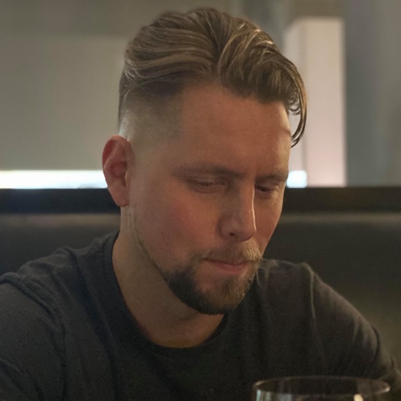 Meet your Posher, Konrad - Picture 1 of 1